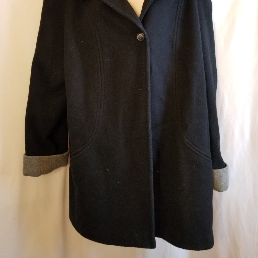 Coat - Picture 2 of 4